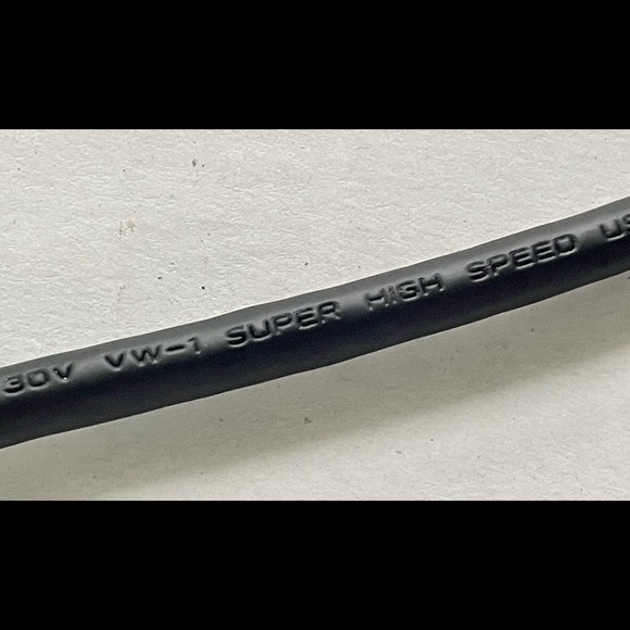 NEW, “UGREEN” / USB 3.0, (6FT.) DATA CABLE… - Picture 4 of 6